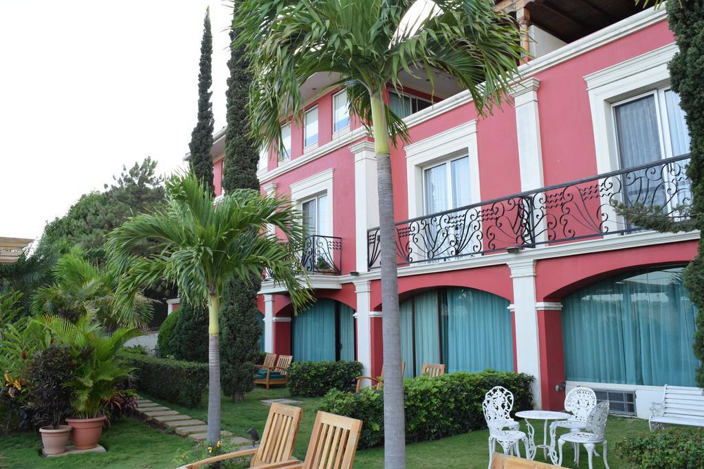 Hotel Altos de Fontana Managua Exterior foto